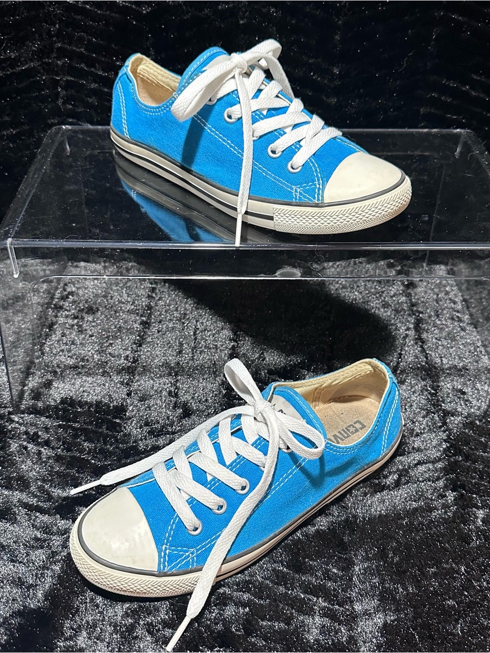 Low-Top Canvas Sneakers in Bright Blue with White Trim